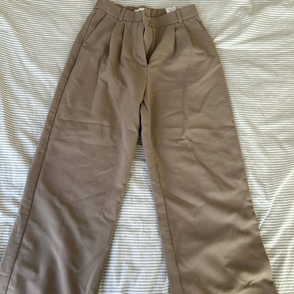 Abercrombie & Fitch Sloane Khaki Wide-Leg Pants with Pleats